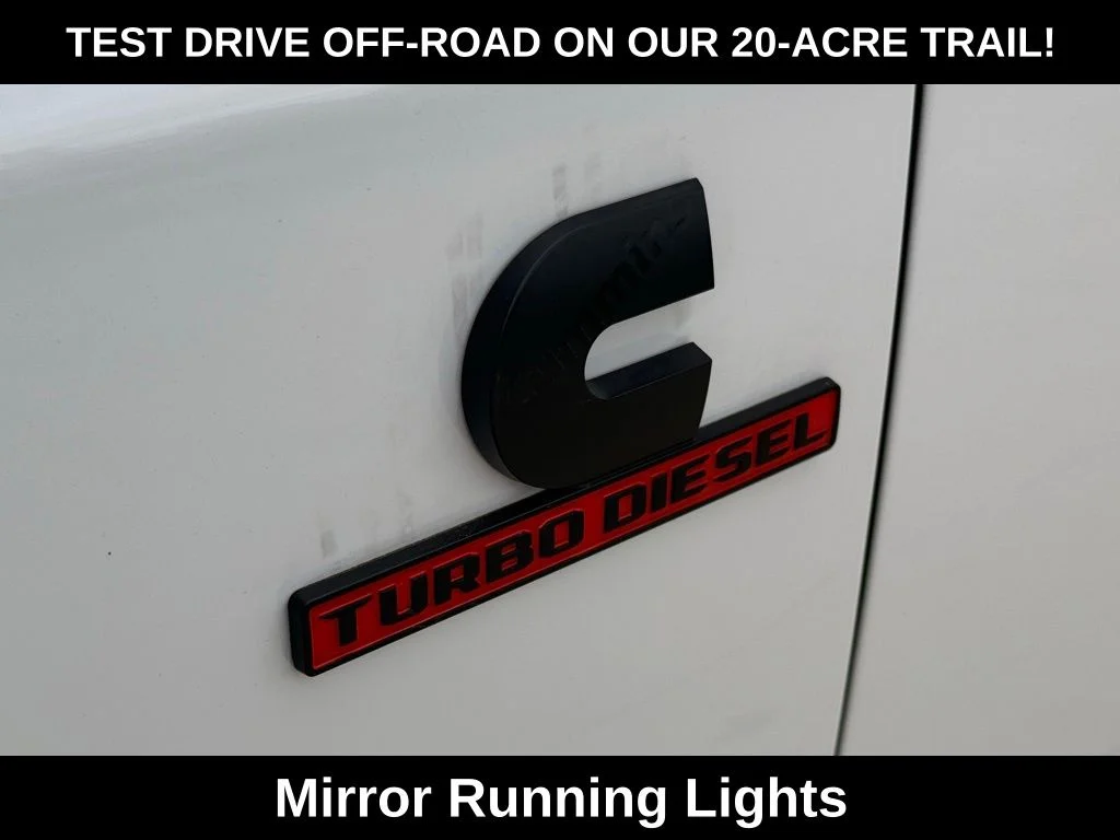 New 2026 Bright White Clear-Coat Exterior Paint RAM Laramie image 33