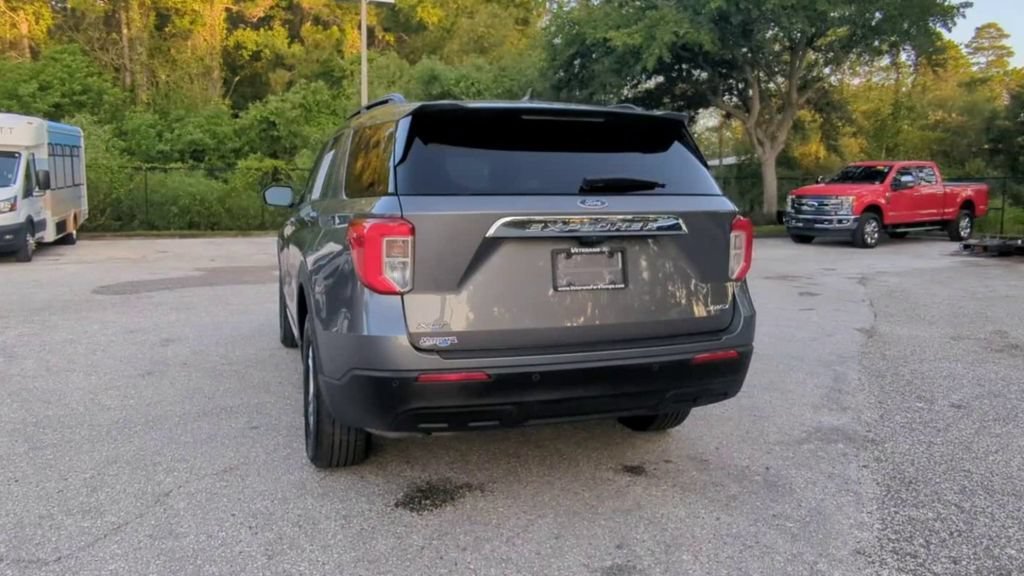 Used 2023 Carbonized Gray Metallic Ford XLT image 20