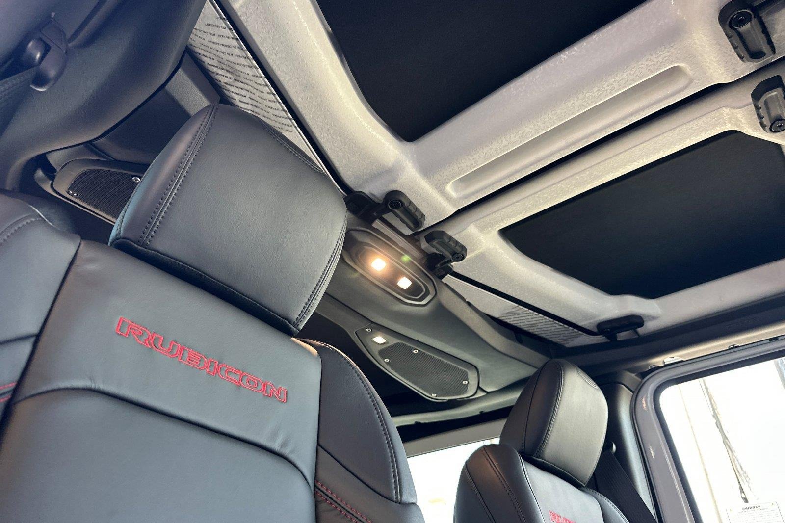 New 2026 Bright White Clearcoat Jeep Rubicon X image 17