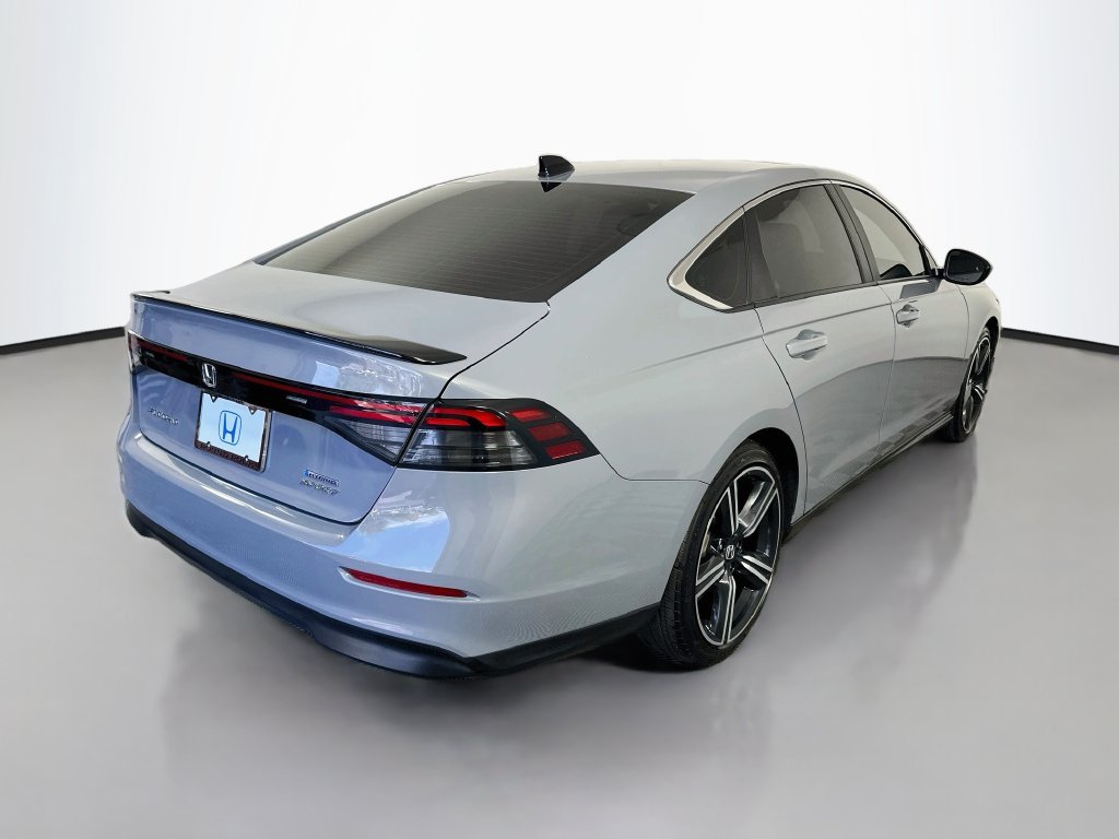 Certified Used 2025 Urban Gray Pearl Honda Sport image 5