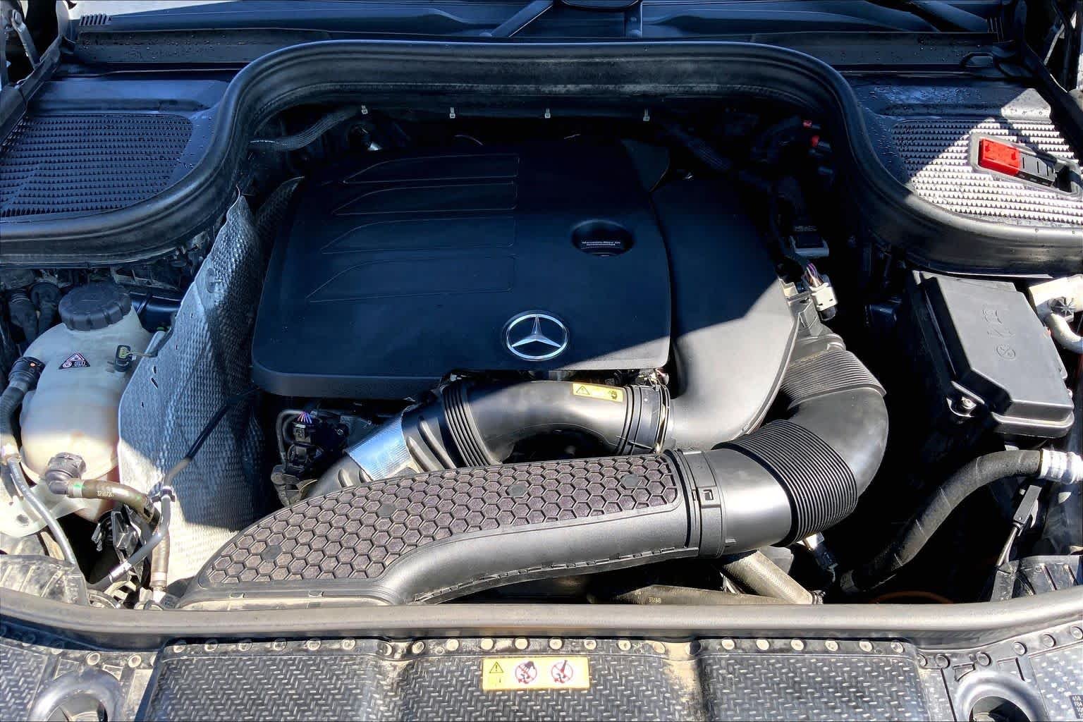 Used 2020 Selenite Grey Metallic Mercedes-Benz GLE 350 image 32