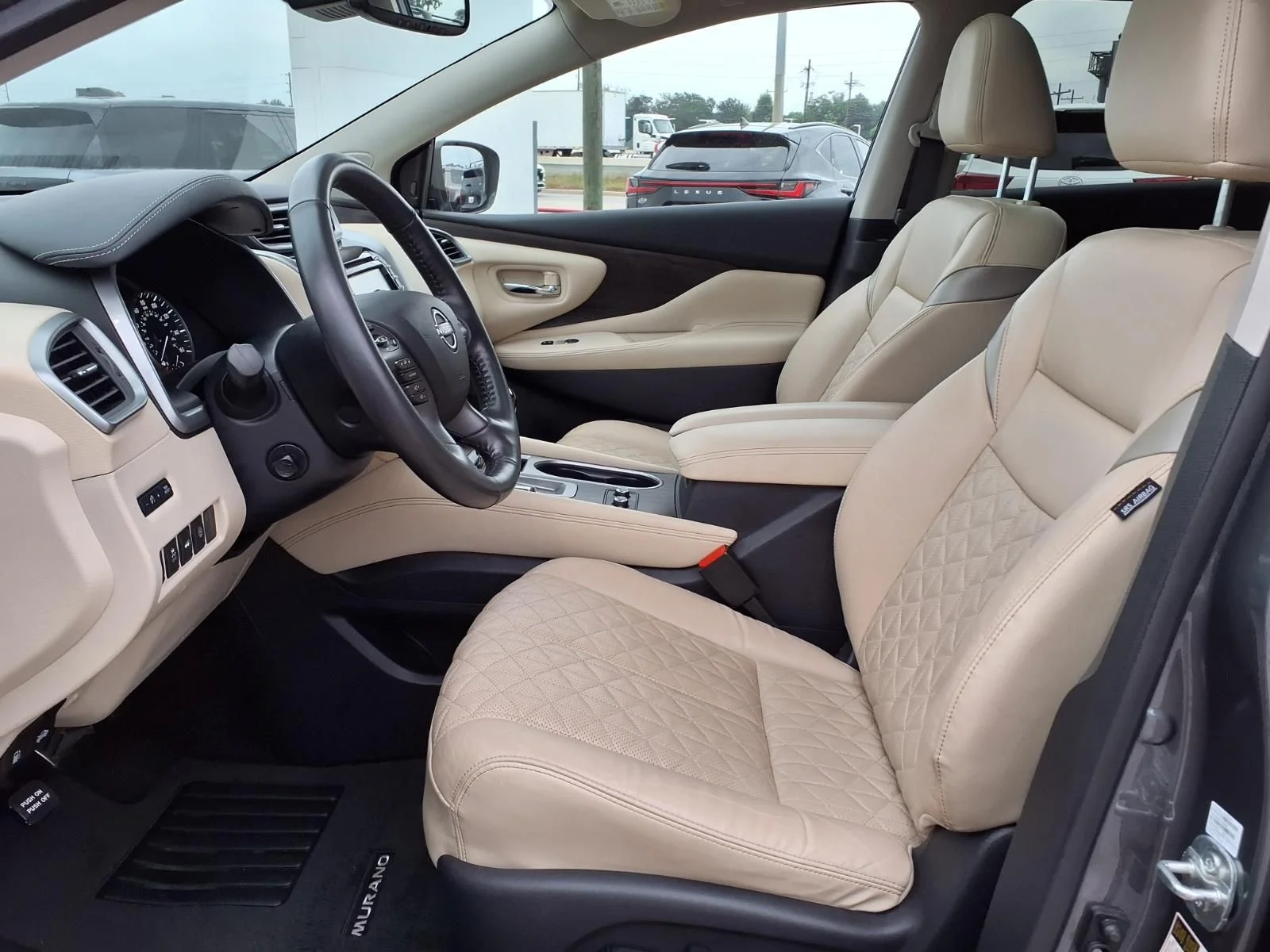 Used 2023 Gray Nissan Platinum image 18