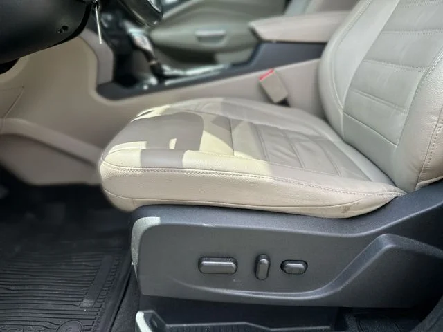 Used 2018 Gold Ford SEL image 13