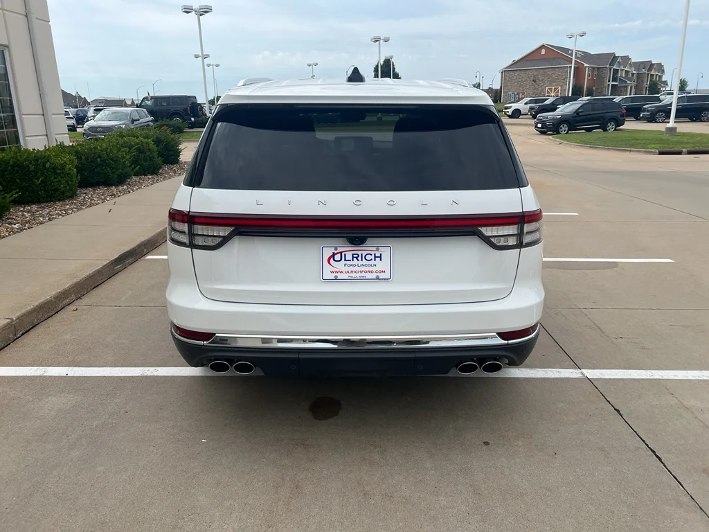 New 2026 Pristine White Metallic Tri-Coat Lincoln Reserve® image 7