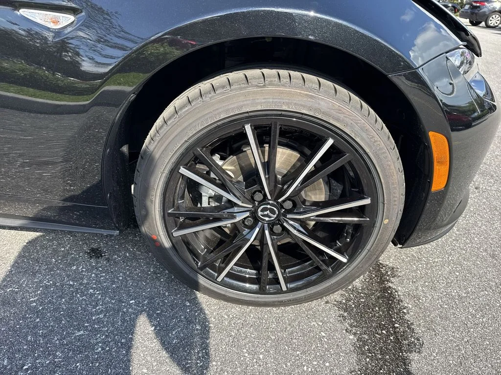 2026 Mazda MX-5 Miata RF Grand Touring - Photo 57