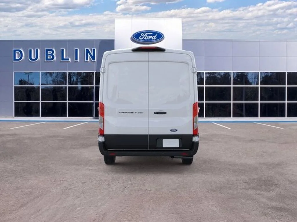 New 2026 Oxford White Ford Base image 6