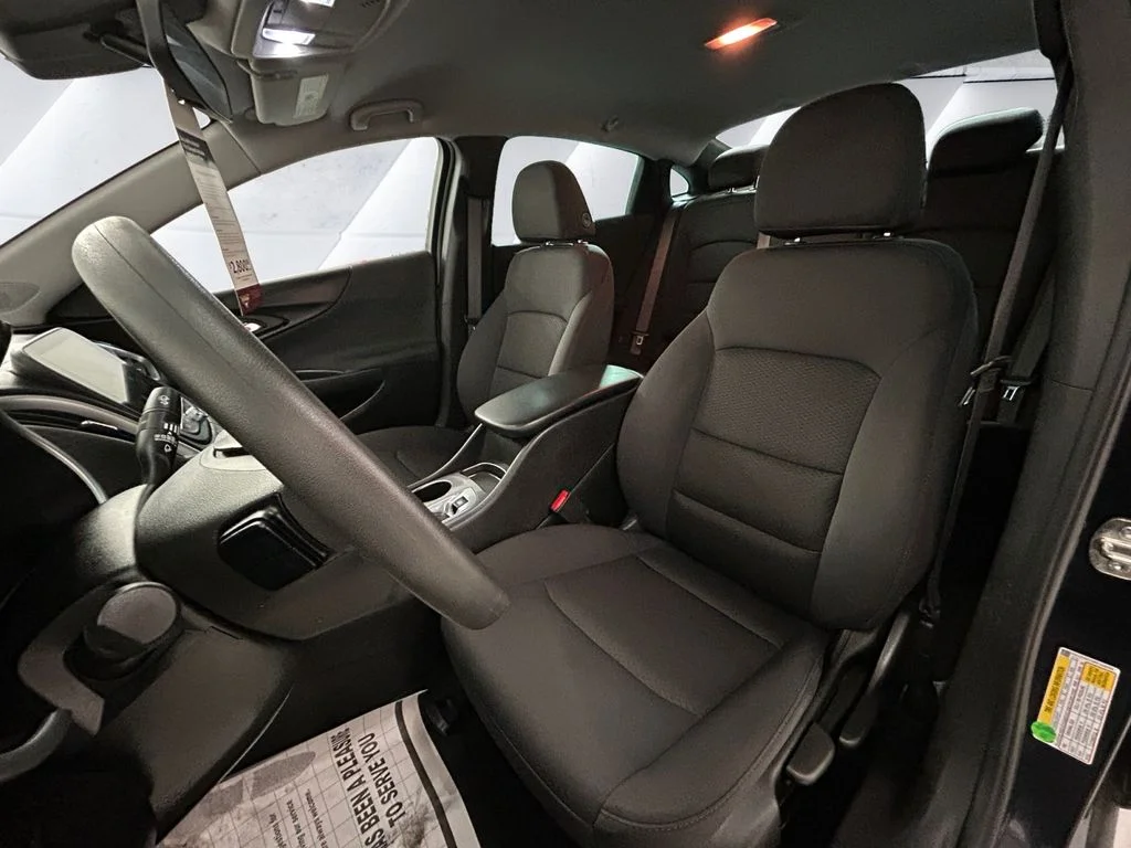 Used 2023 Gray Chevrolet LS image 8