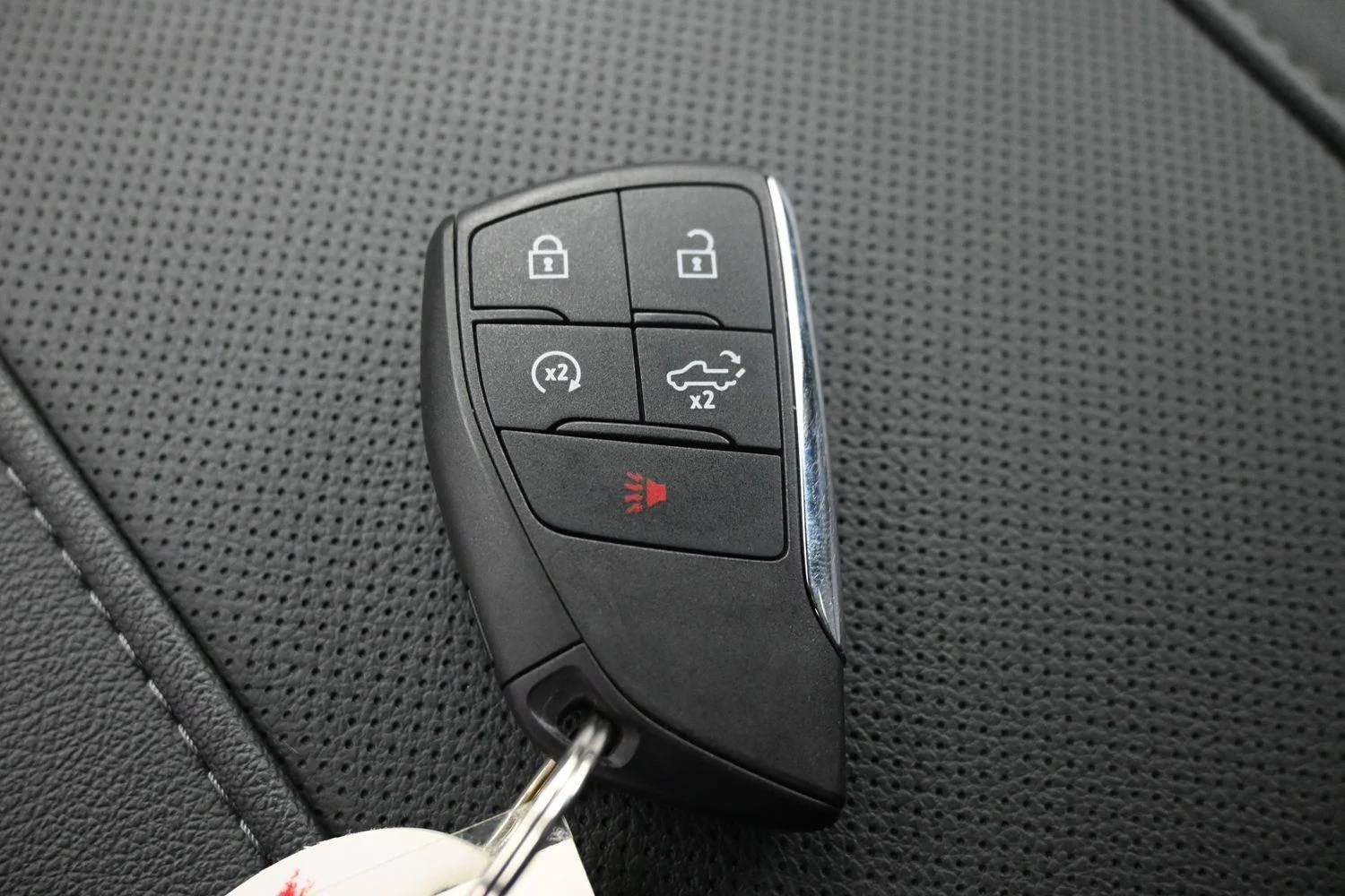 Used 2025 Sterling Gray Metallic Chevrolet LTZ image 39