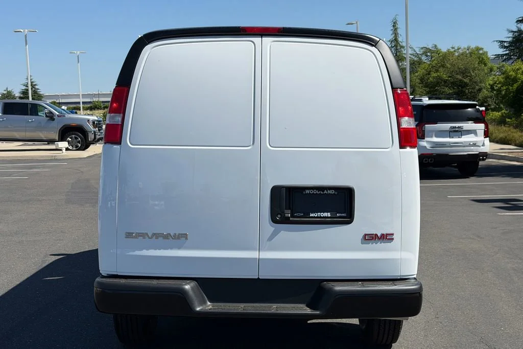 New 2026 Summit White GMC Work Van image 6