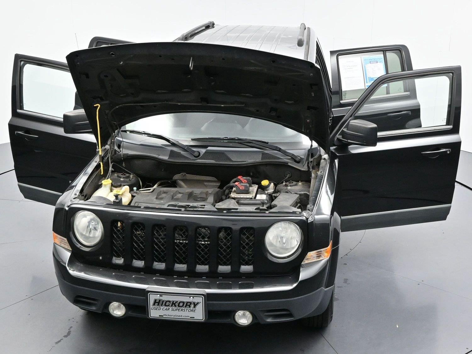 Used 2011 Brilliant Black Crystal Pearl Jeep Sport image 34