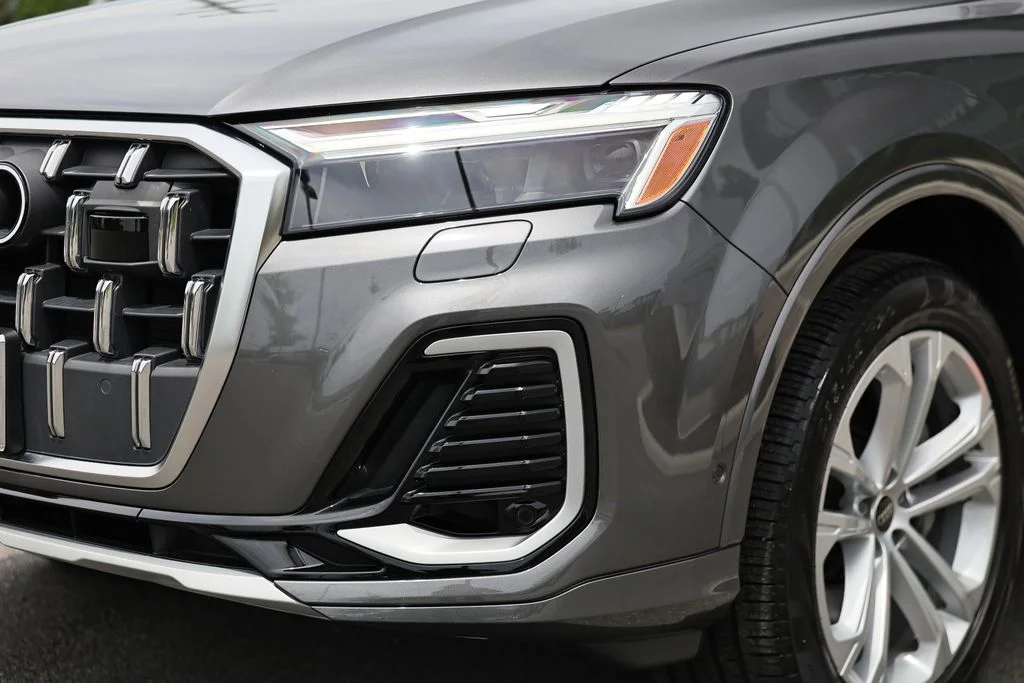 Used 2025 Samurai Gray Metallic Audi 45 Premium image 14