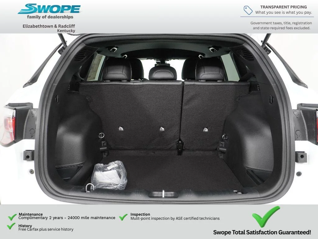 New 2026 Bright White Clear-Coat Exterior Paint Jeep Latitude Altitude image 26