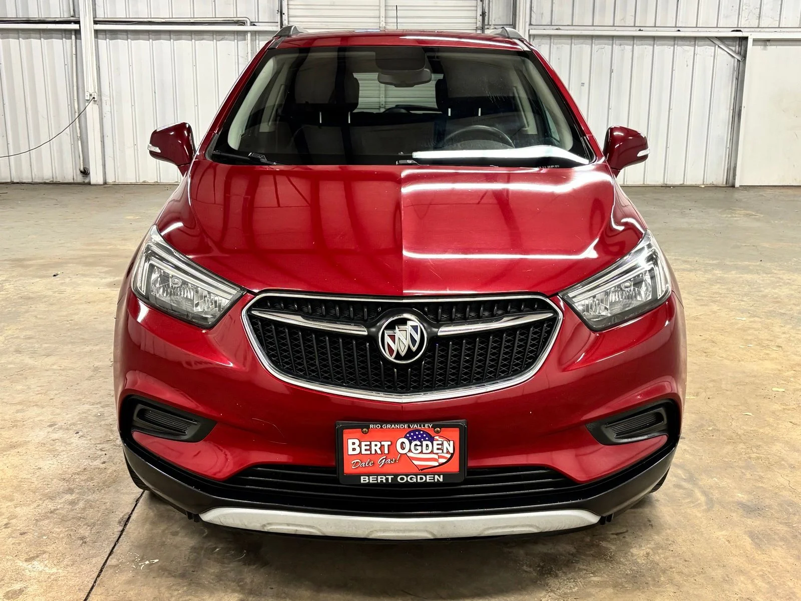 Used 2019 Red Buick Preferred image 2