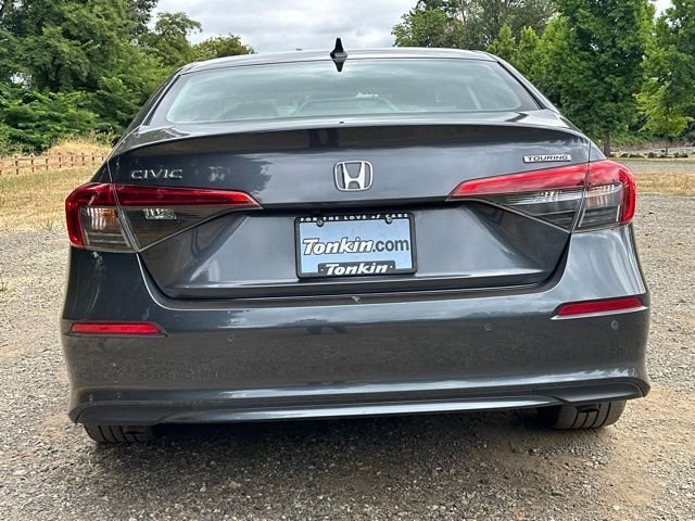 Used 2024 Silver Honda Touring image 10