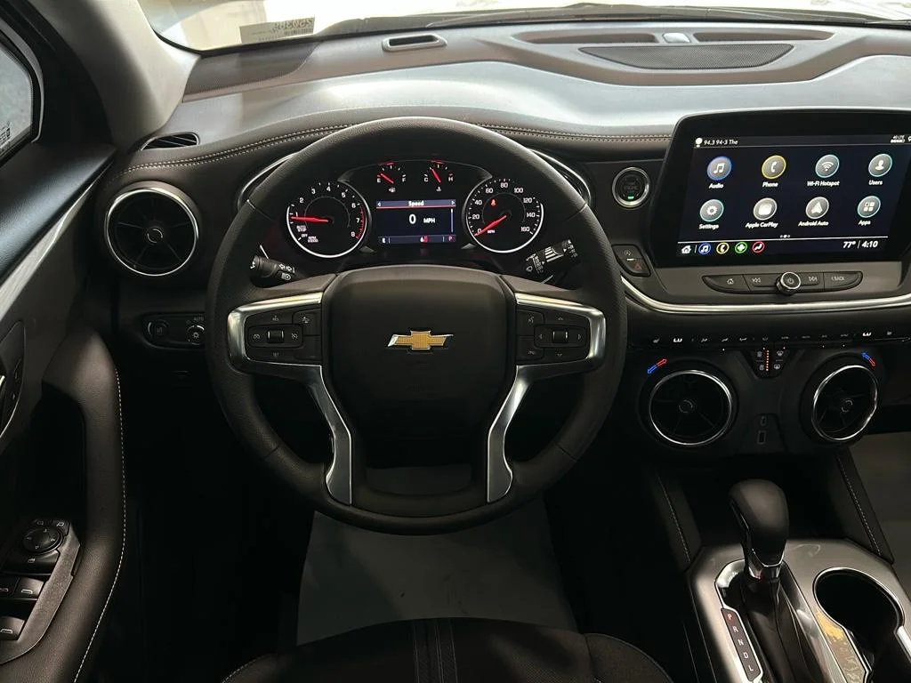 2025 Chevrolet Blazer 2LT - Photo 8