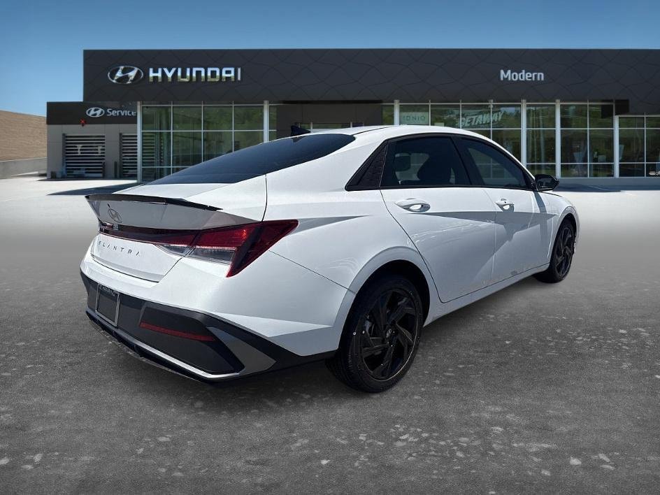 New 2026 Serenity White Hyundai SEL Sport image 18
