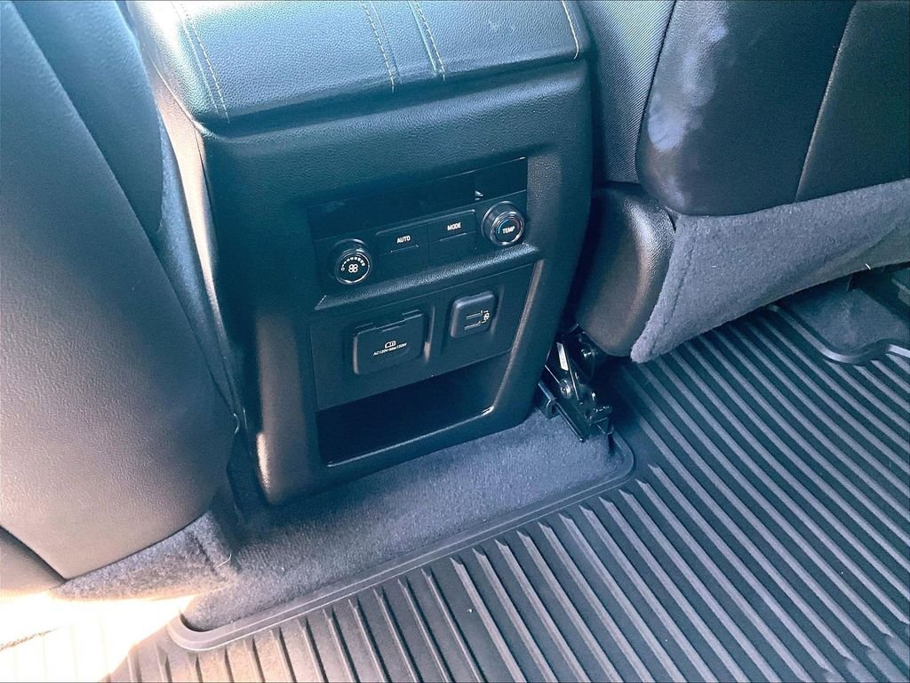 Used 2023 Gray Chevrolet LT Leather image 29