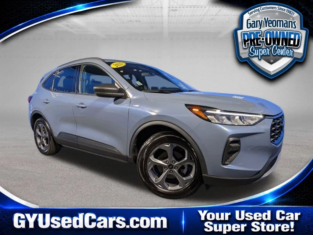 2025 Ford Escape ST-Line