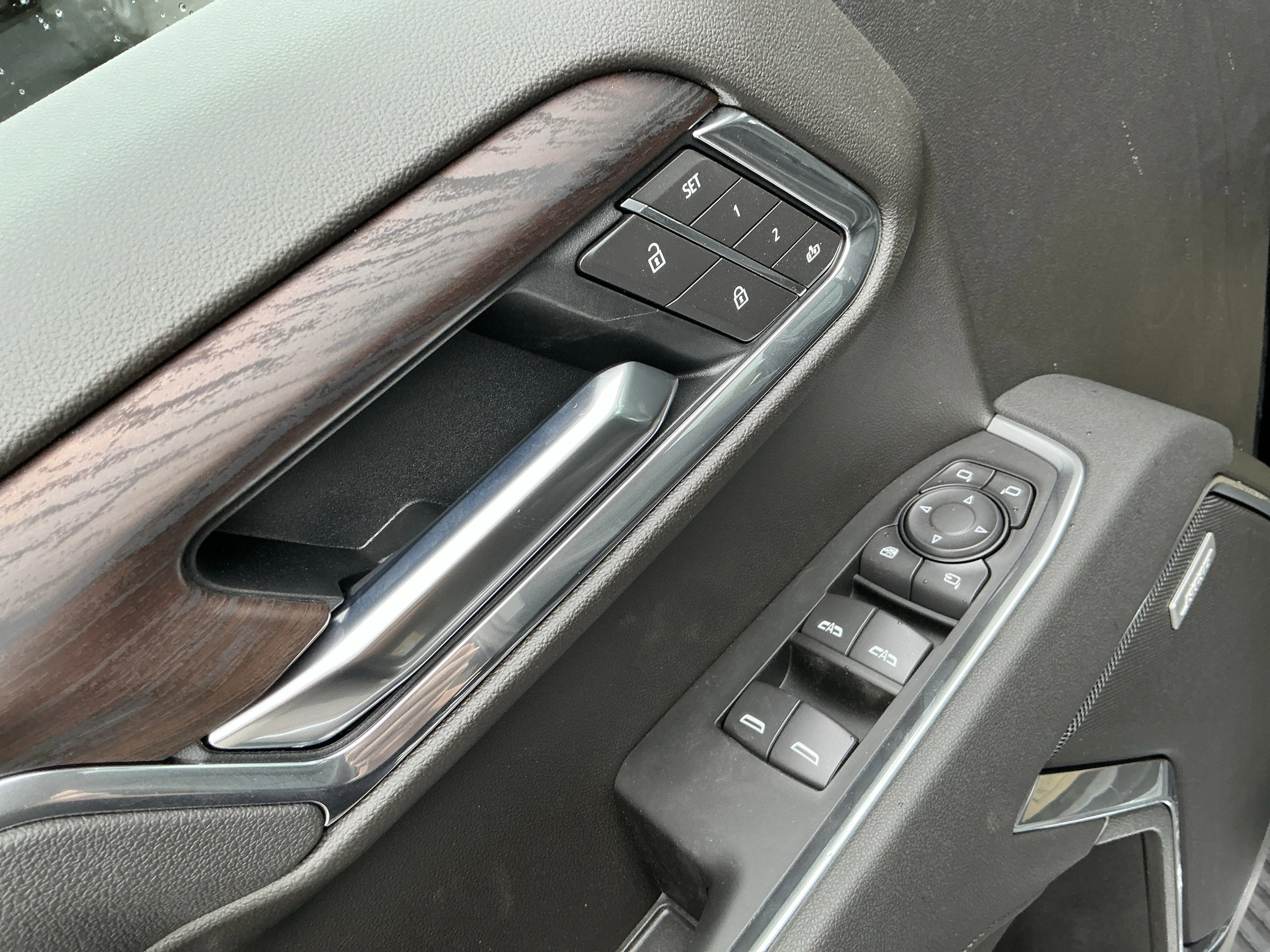 2026 GMC Sierra 1500 SLT - Photo 14