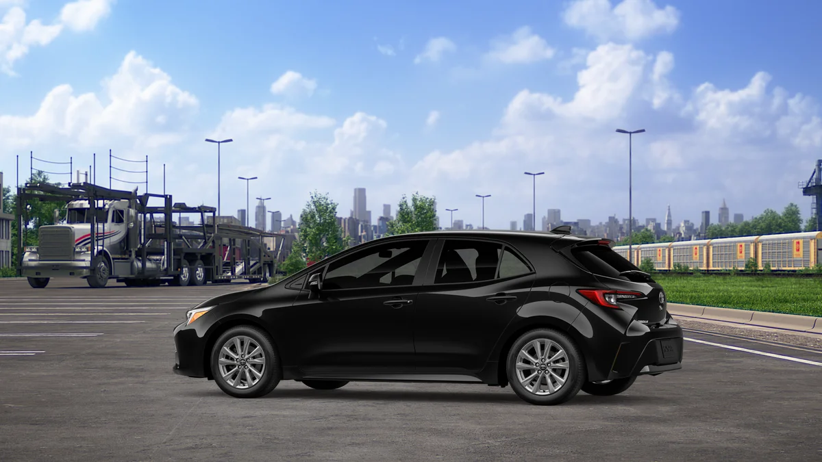 New 2027 Inked Toyota SE image 5