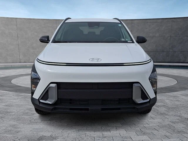 New 2026 White Hyundai SEL Sport image 2