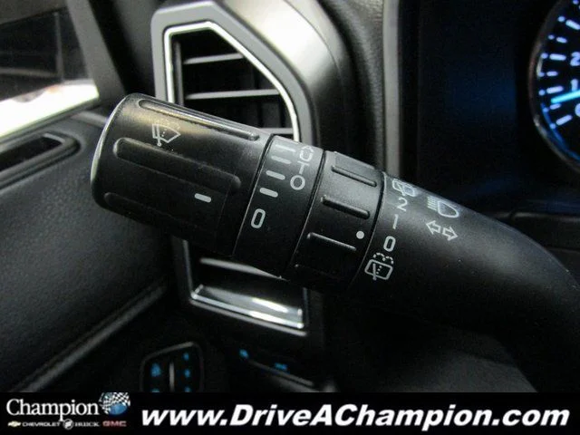 Used 2019 Gray Ford Limited image 34