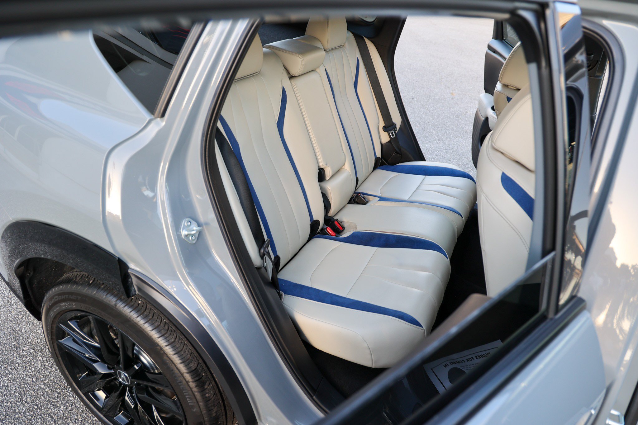Used 2025 Gray Acura w/A-Spec Advance Package image 39