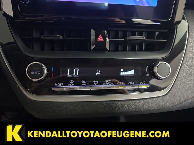 Used 2024 White Toyota LE image 18