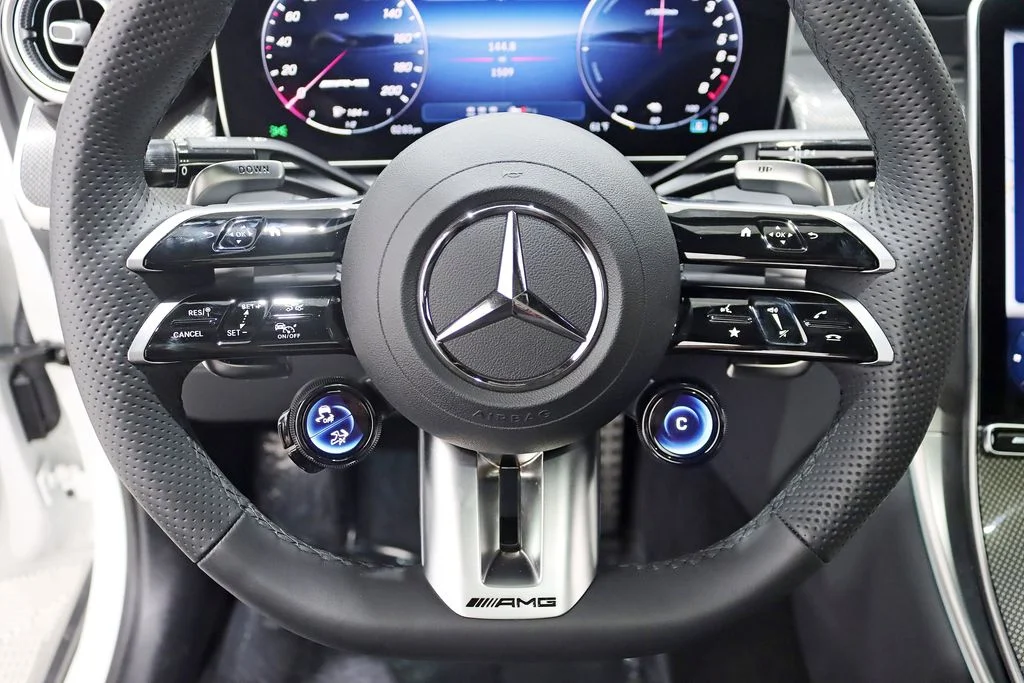 2025 Mercedes-Benz GLC AMG GLC63 S - Photo 15