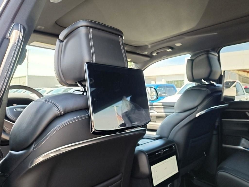 New 2026 Baltic Gray Metallic Clearcoat Jeep Summit Obsidian image 33