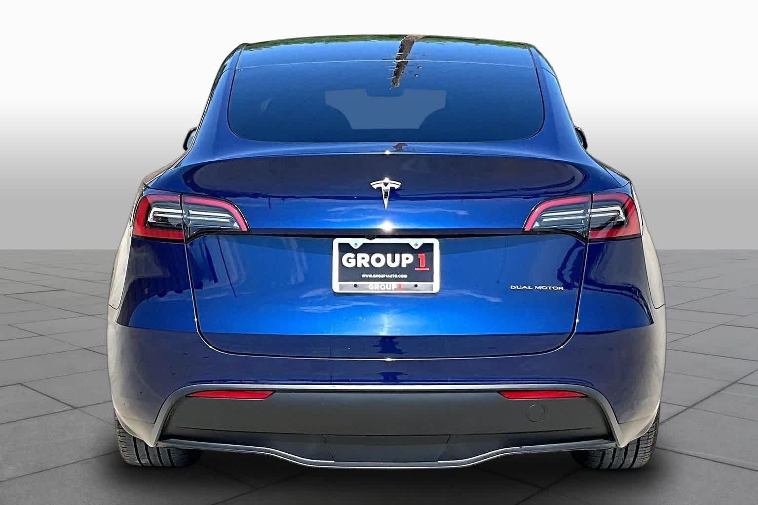Used 2023 Deep Blue Metallic Tesla Long Range image 8