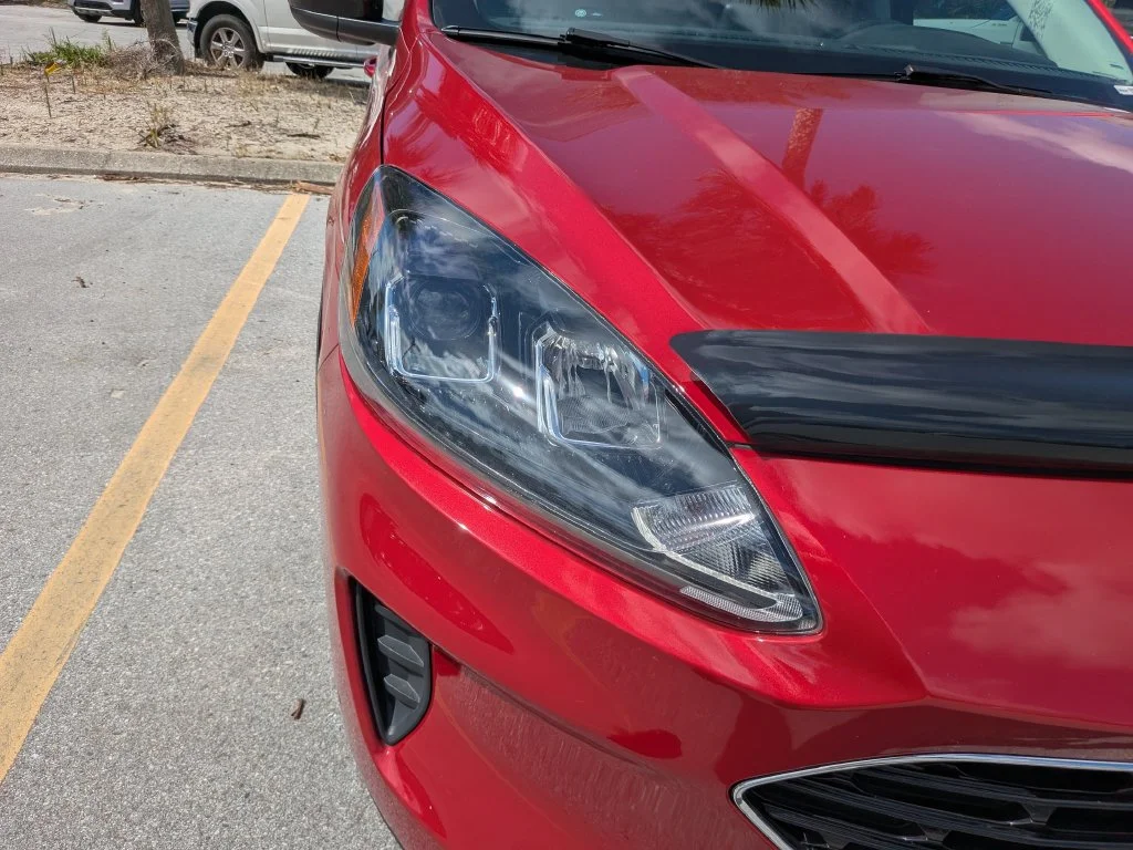 Certified Used 2022 Rapid Red Metallic Tinted Clearcoat Ford SE image 11