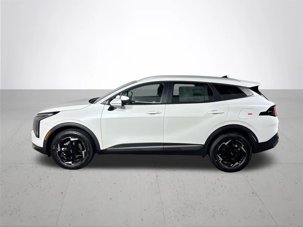 New 2026 Snow White Pearl Kia EX image 9