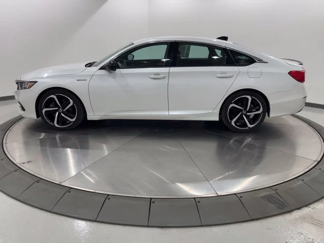 Used 2022 White Honda Sport image 2