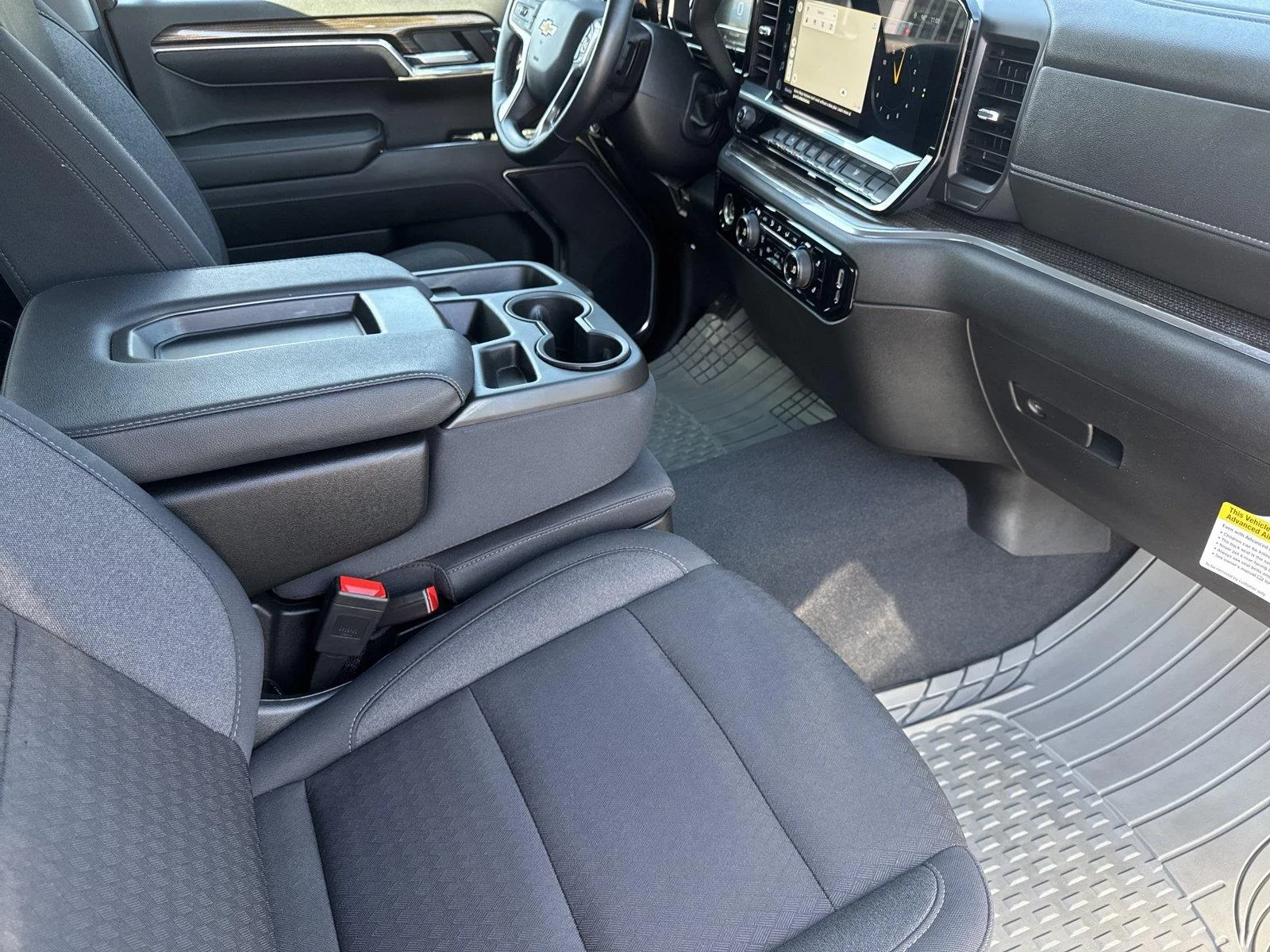 Used 2024 Black Chevrolet LT (2FL) image 30