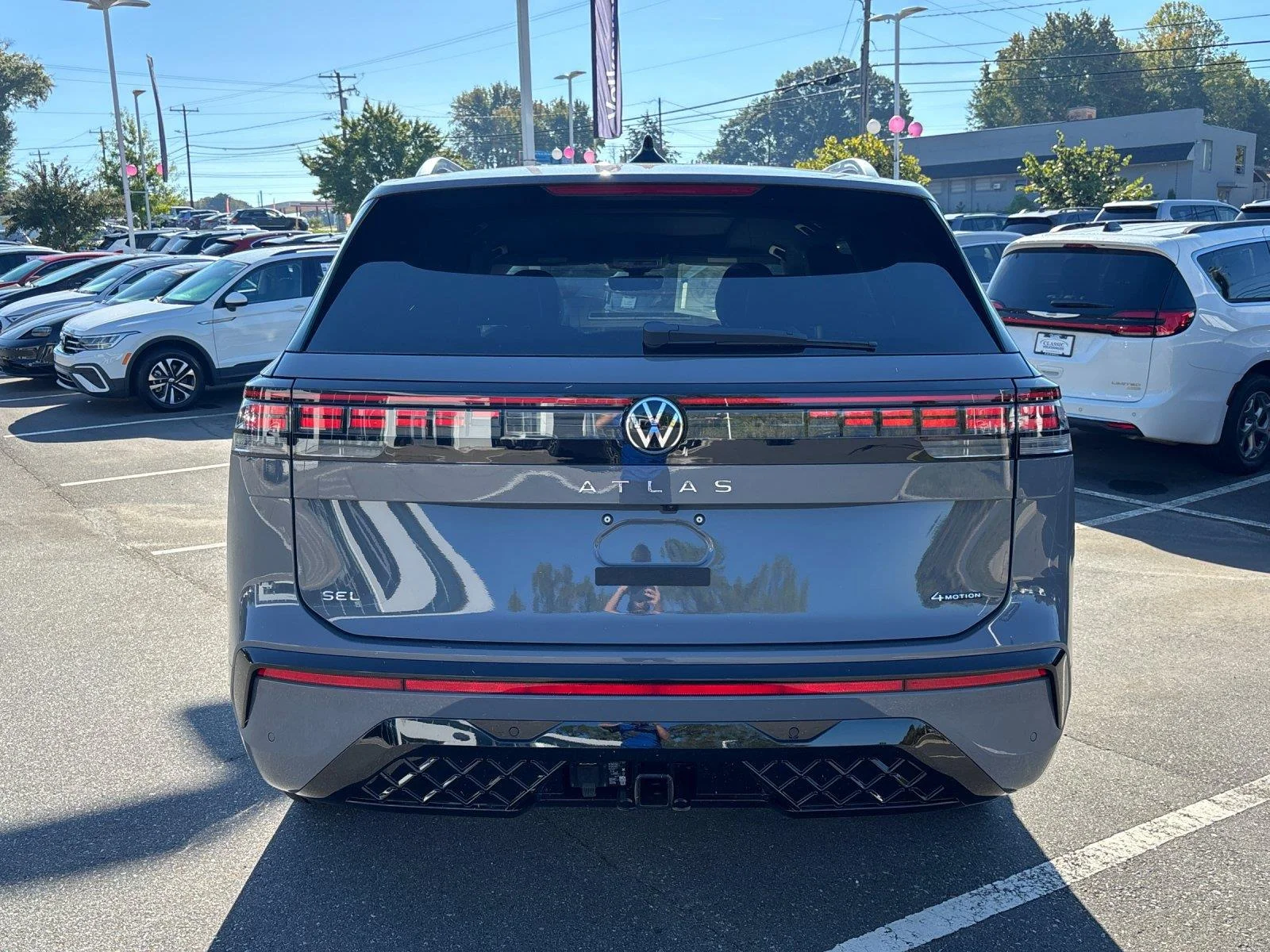 New 2027 Pure Gray Volkswagen SEL Premium R-Line image 4