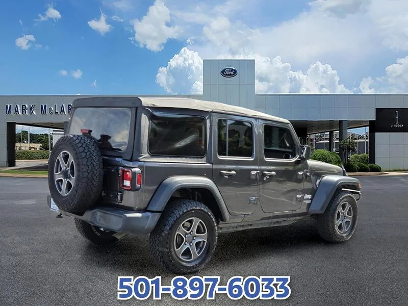 Used 2018 Crystal Metallic JEEP SPORT S 4X4 image 5
