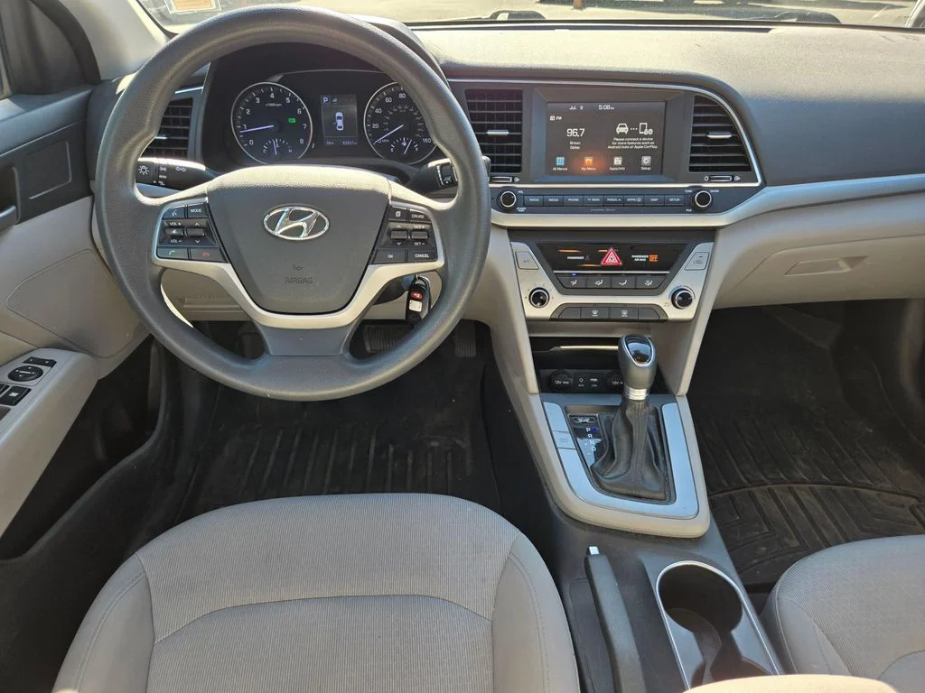 Used 2018 Electric Blue Hyundai SEL image 18