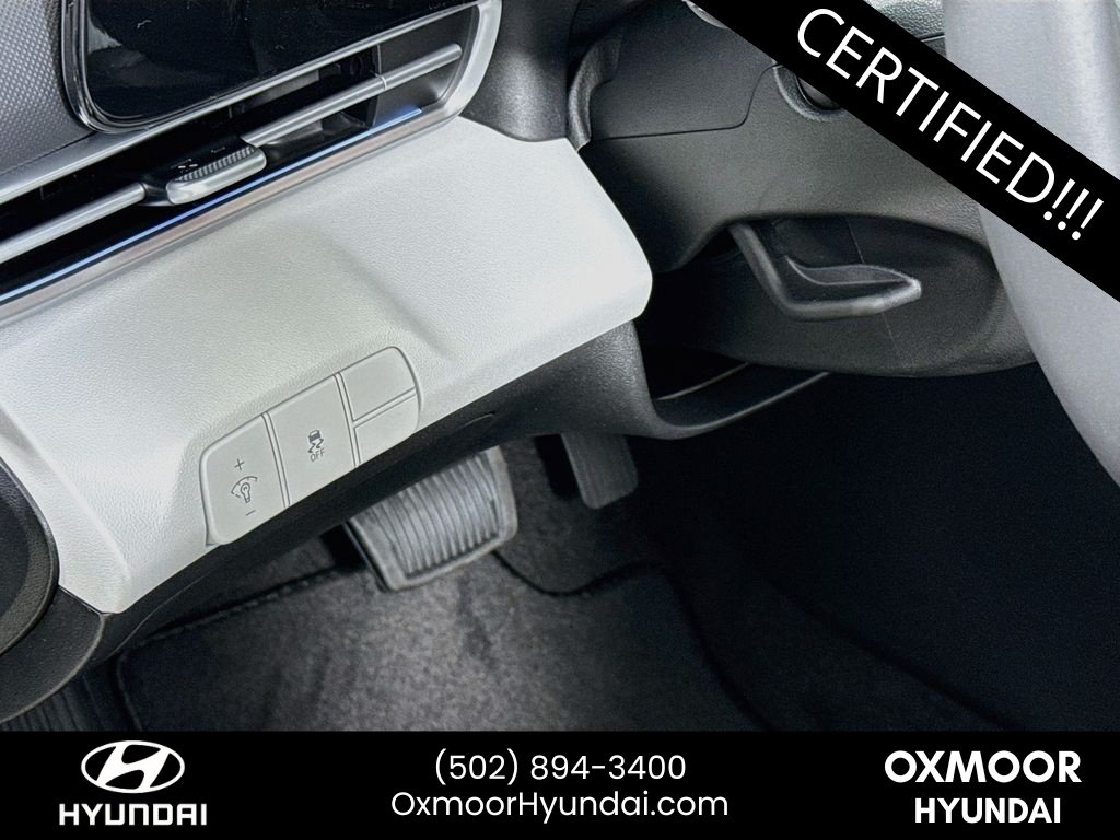 Certified Used 2025 Amazon Gray Hyundai Limited image 10
