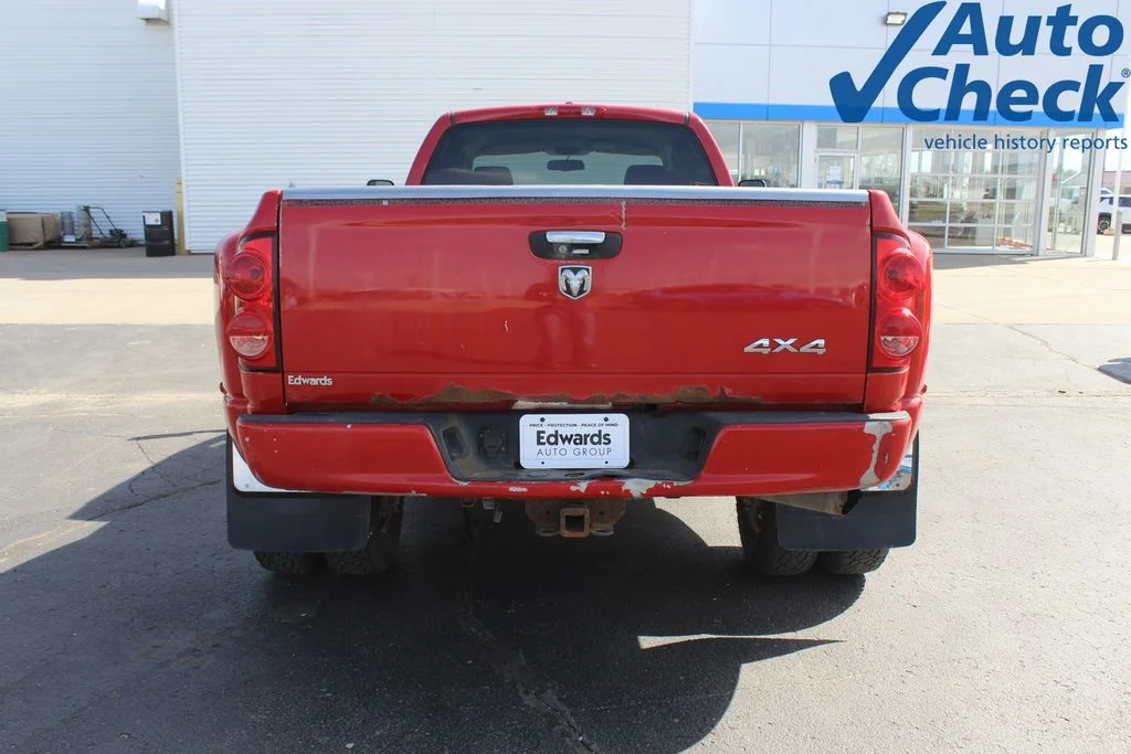 Used 2007 Red Dodge SLT image 4