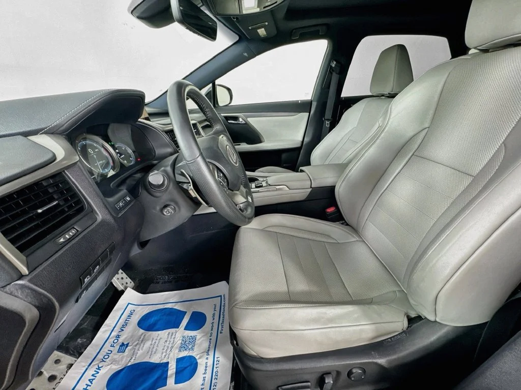 Used 2017 Silver Lexus 350 F Sport image 27