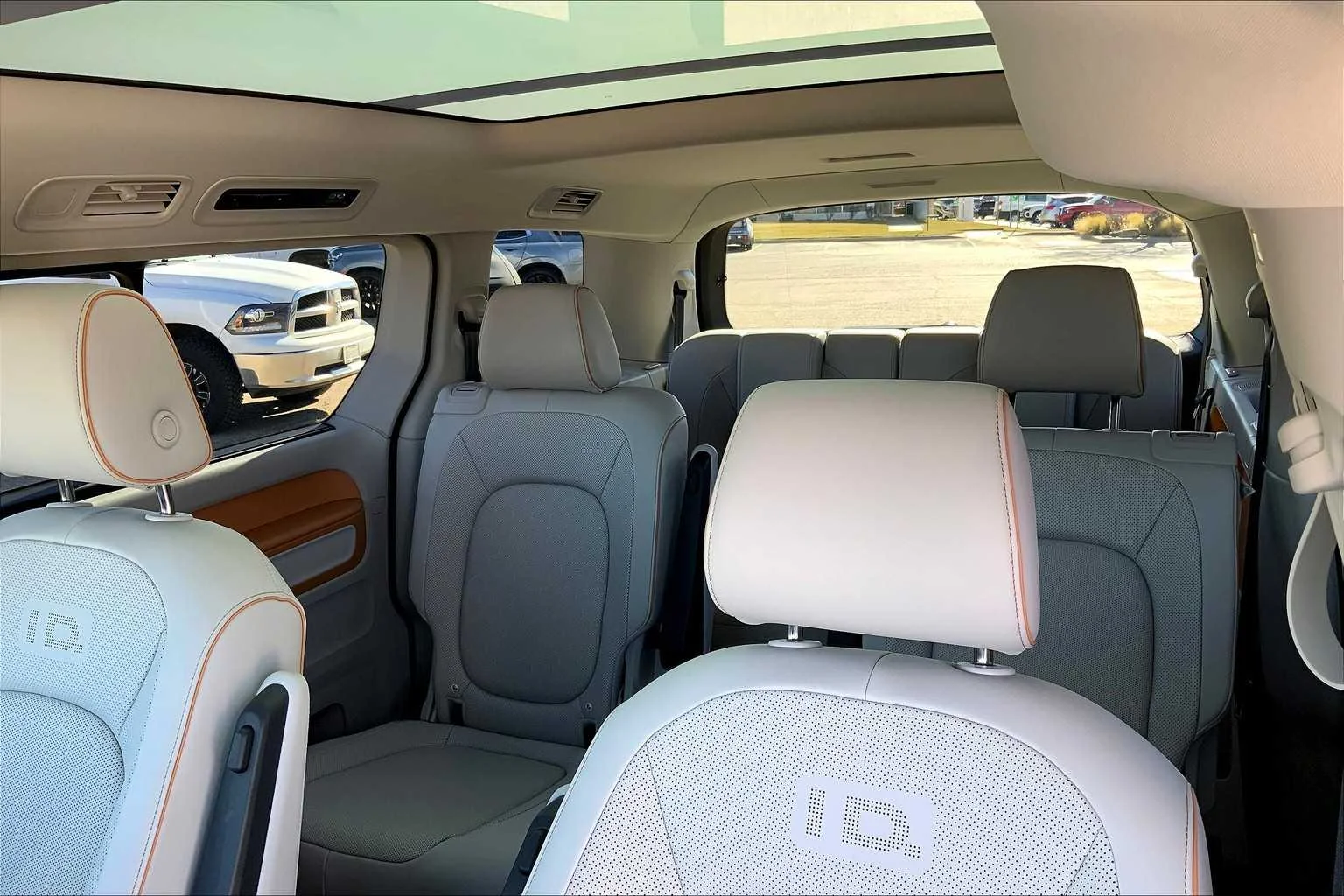 New 2025 Cabana Blue/Candy White Volkswagen 1st Edition image 19