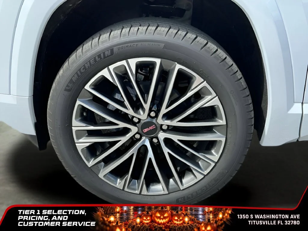New 2026 Glacier White Tricoat GMC Denali image 24