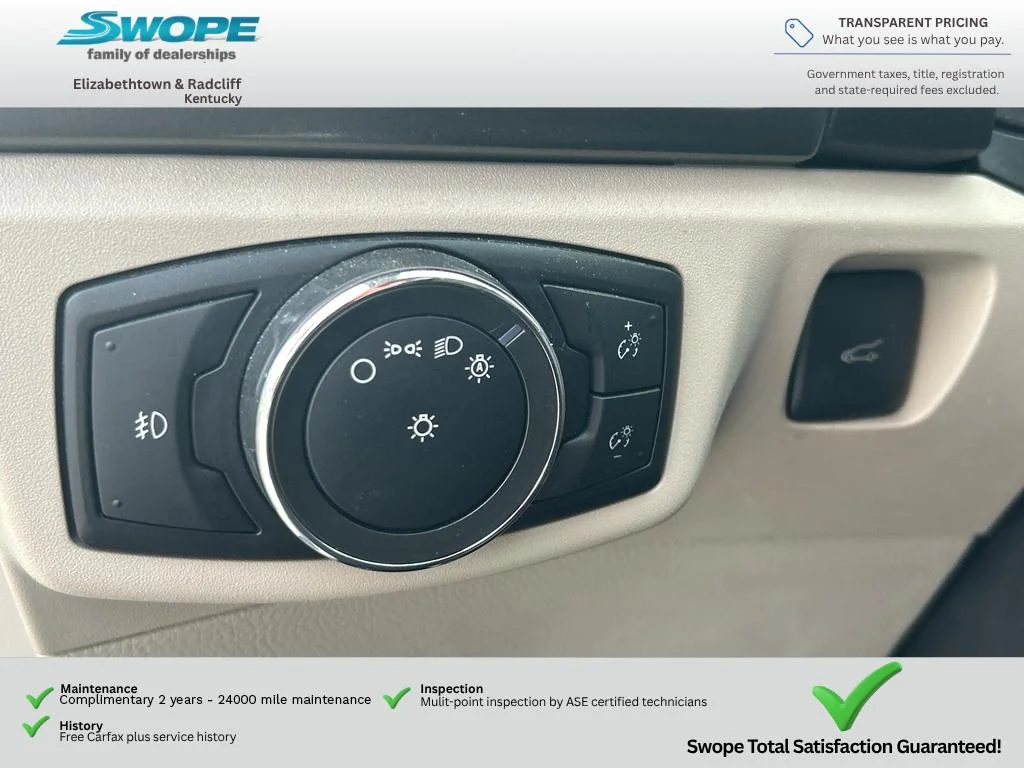 Used 2017 Magnetic Ford SE image 13