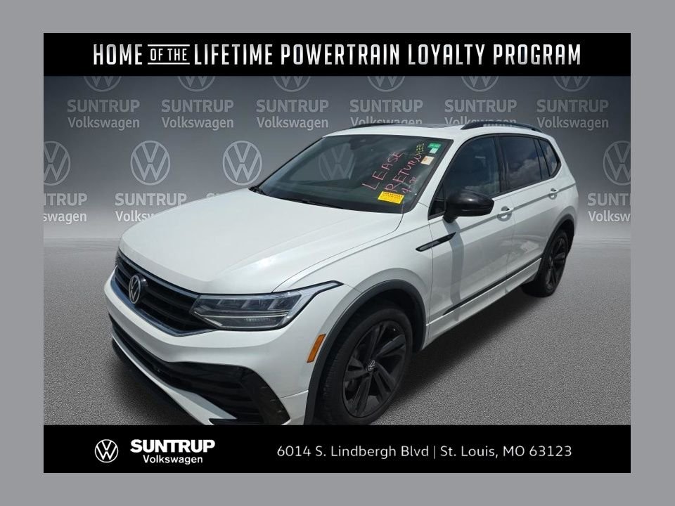 2023 Volkswagen Tiguan 2.0T SE R-Line Black's photo