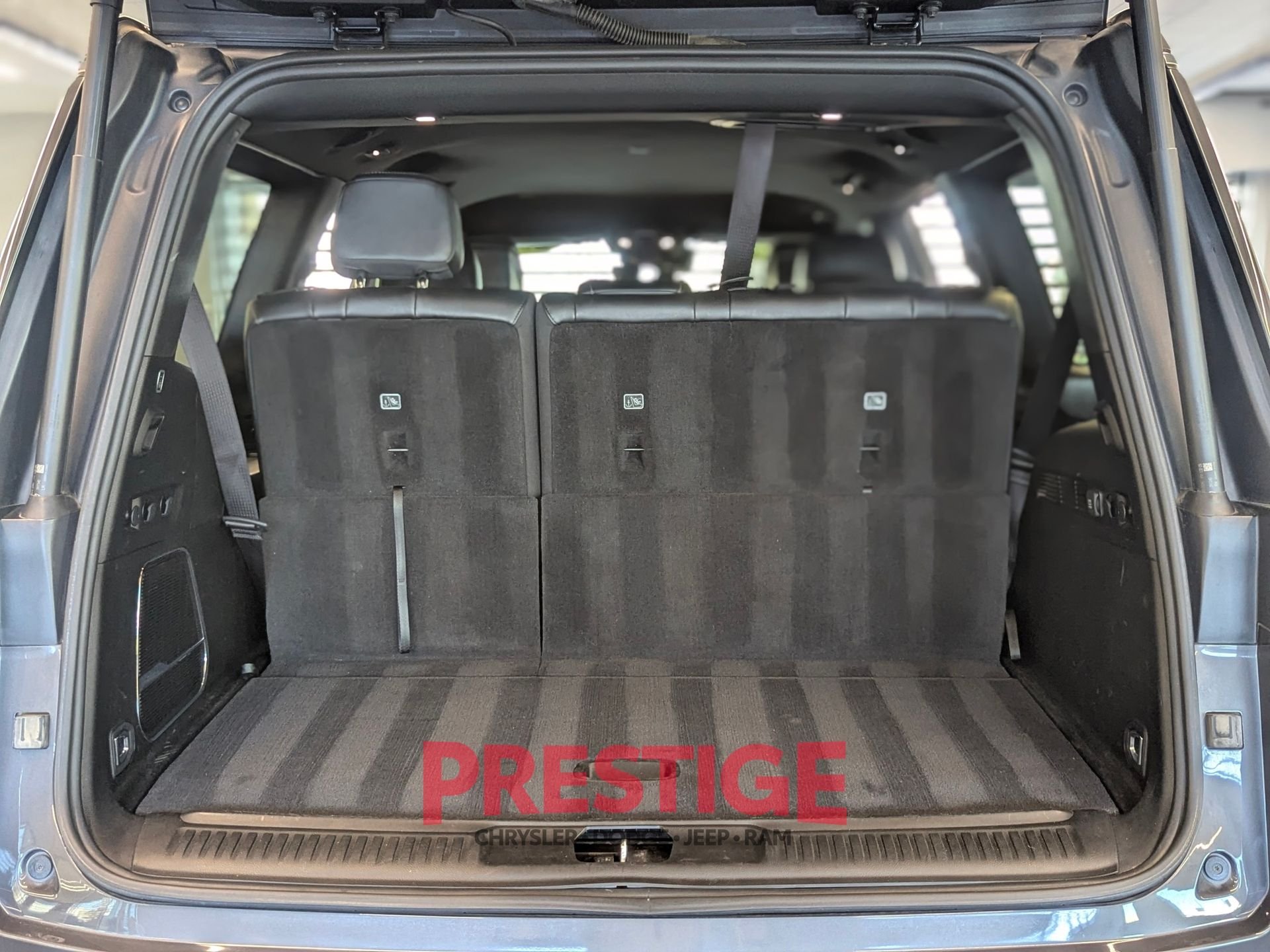 Used 2022 Gray Jeep Series II image 10