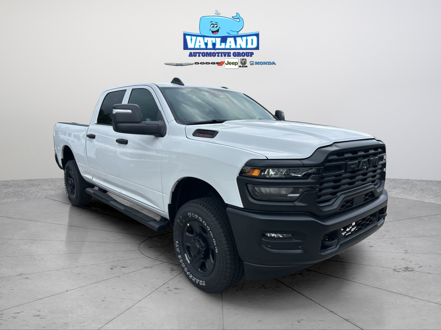New 2026 Bright White Clear-Coat Exterior Paint RAM Tradesman image 10
