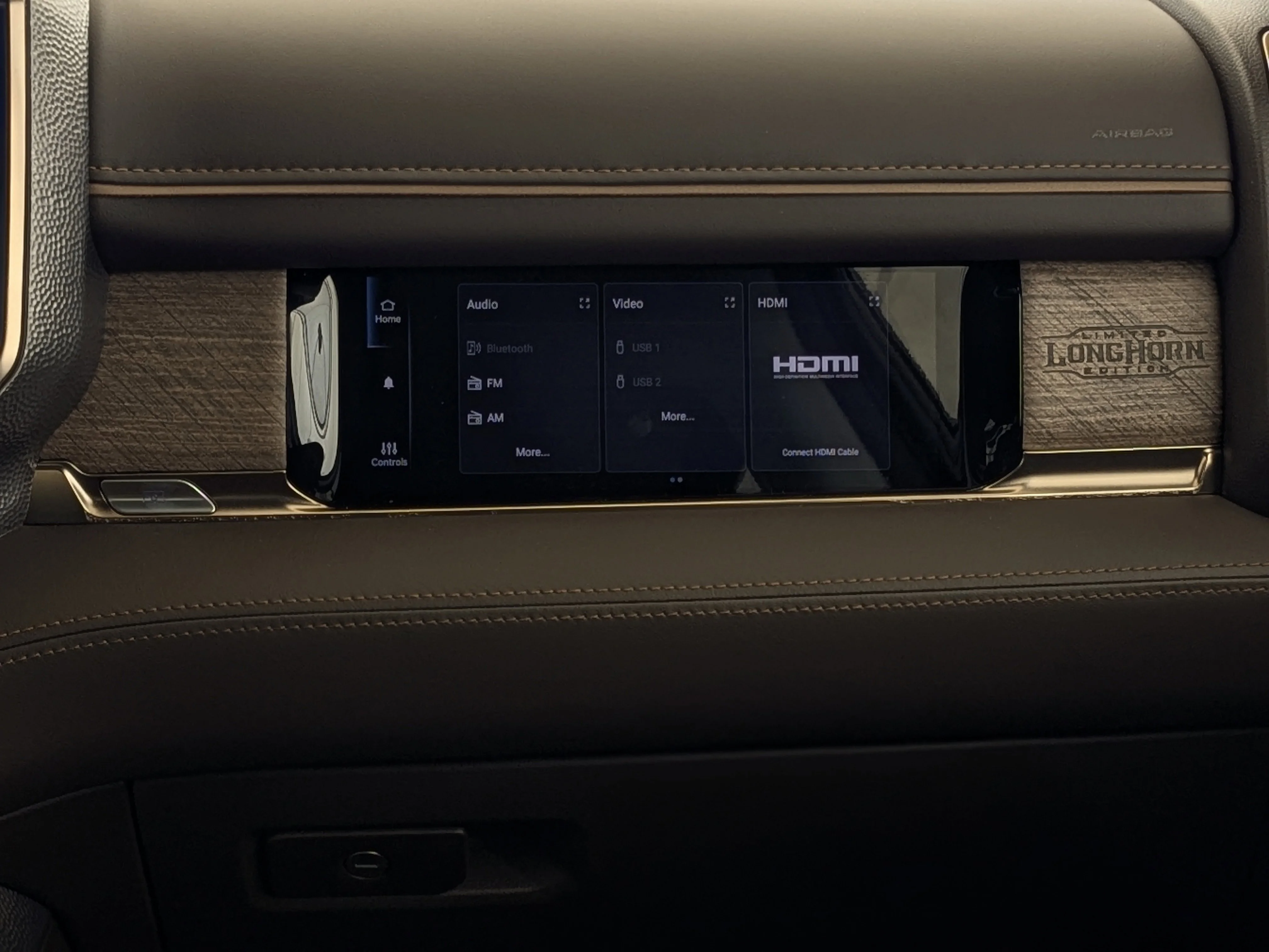 New 2026 Black RAM Limited Longhorn - - Ltd Lvl A Grp - 5.7L HEMI V8 eTorque - Pano Sunroof - RamBox Mgmt & More image 29
