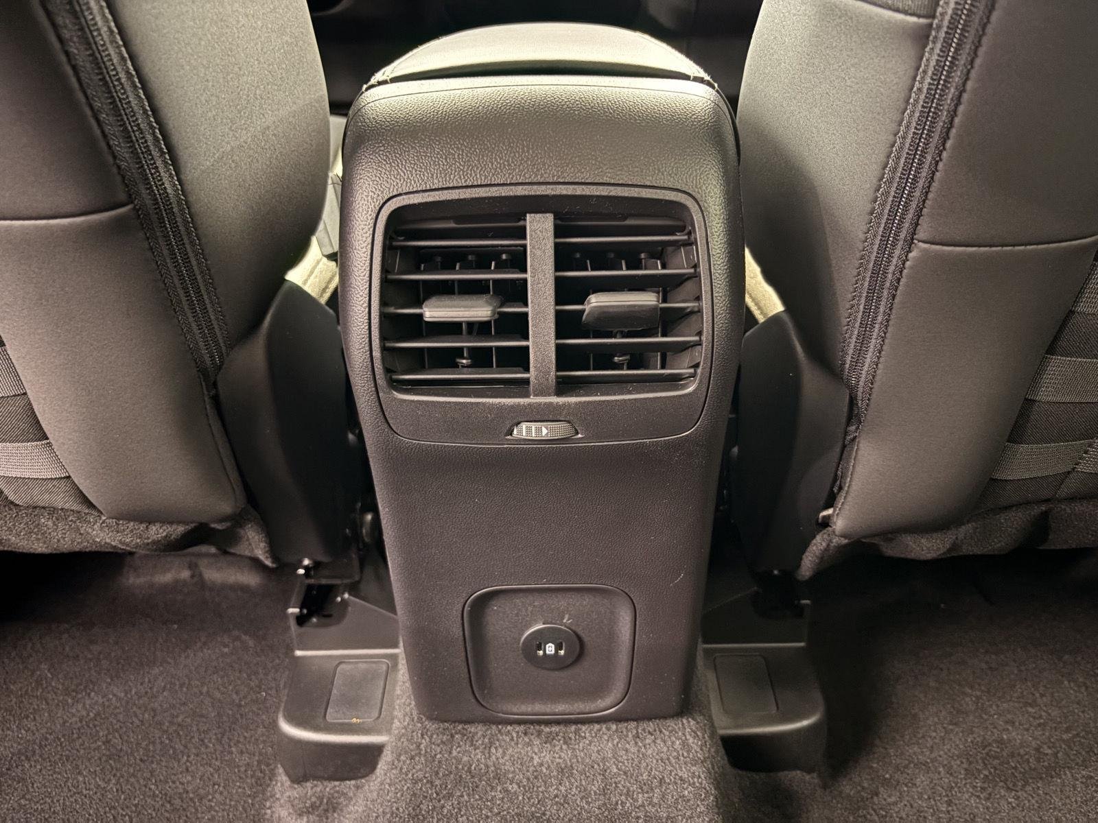 Used 2025 Shadow Black Ford Big Bend image 18