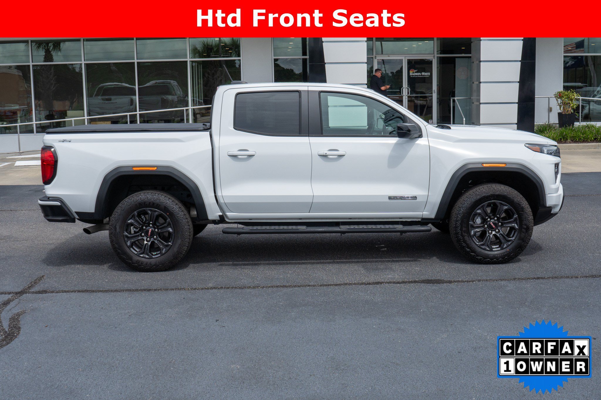 Used 2025 Summit White GMC 4WD Elevation image 2